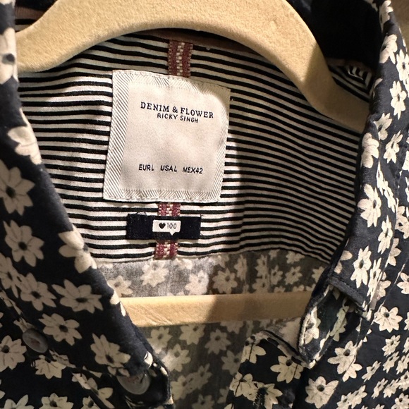 Denim & Flower Ricky Singh - Picture 2 of 4